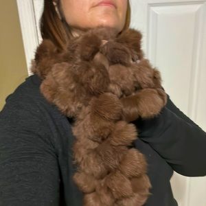 48 inch long brown Rabbit Fur scarf 🤩🤩🤩